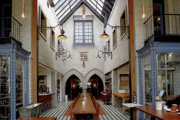 Vive La Republique...