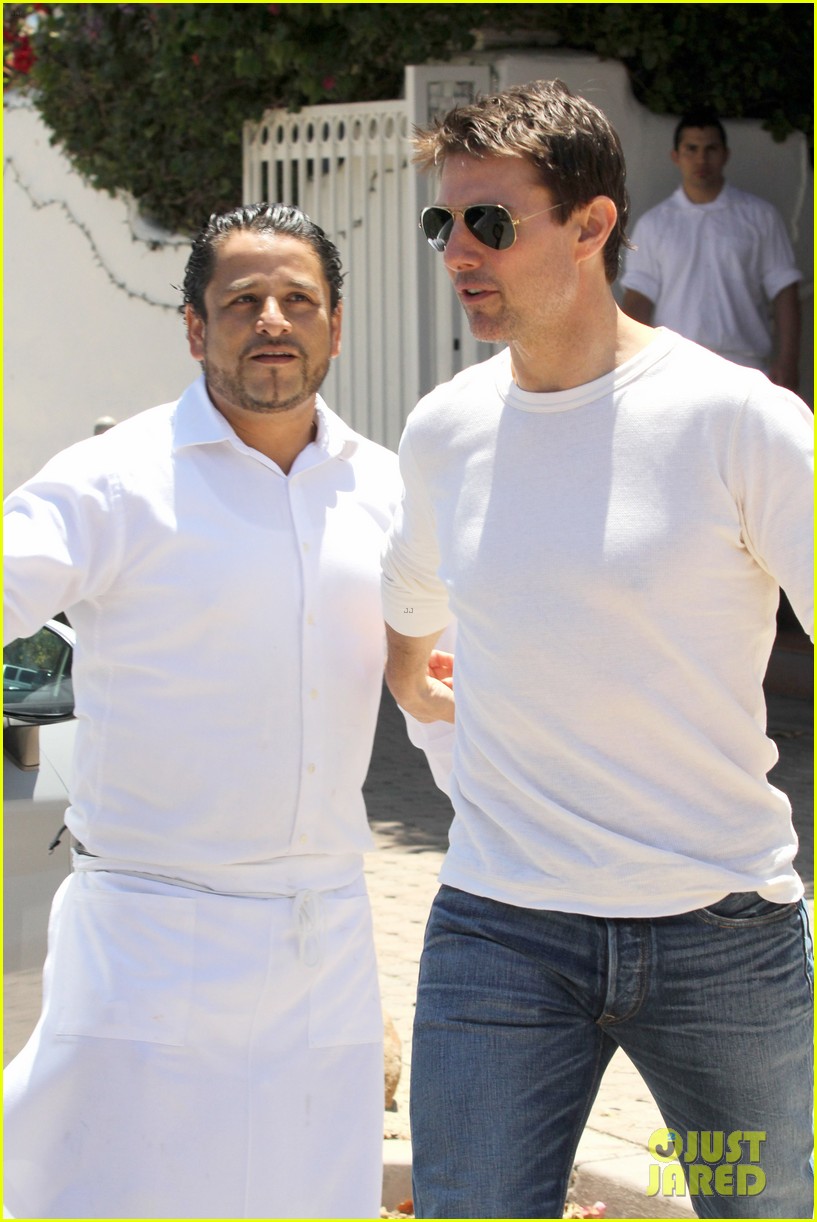 Tom Cruise at Taverna Tony