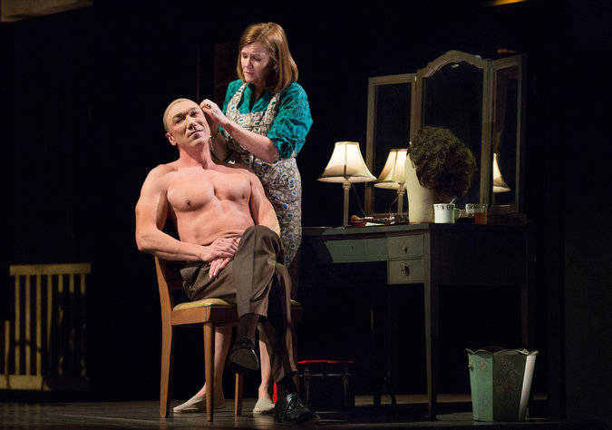 Patrick Page, Mare Winningham Photo: nytimes.com