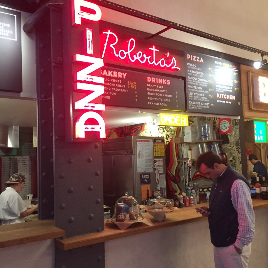 Roberta's @ UrbanSpace at Vanderbilt