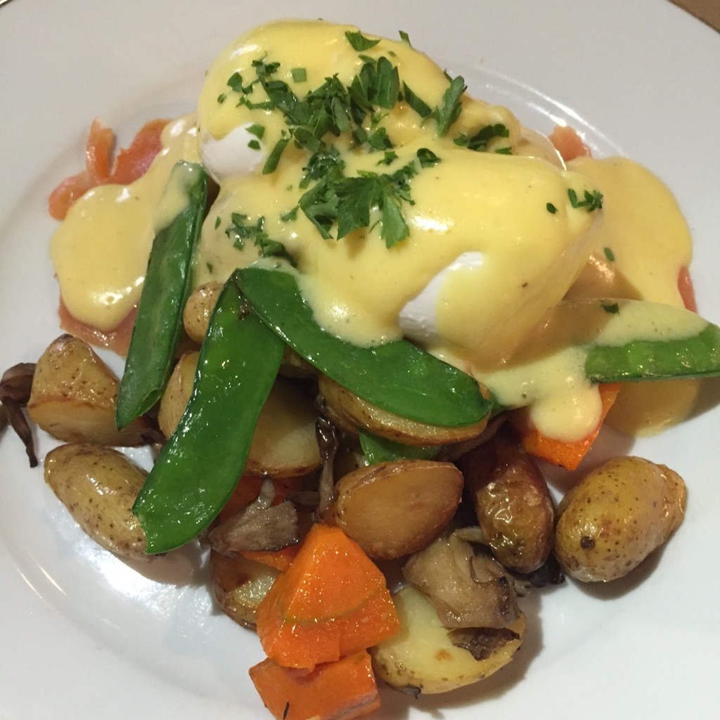 Salmon Benedict