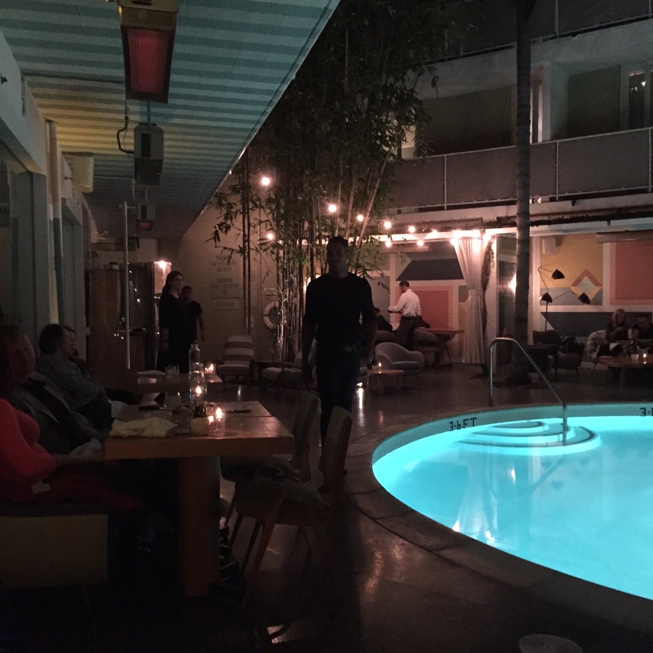 viviane Pool Dining Area