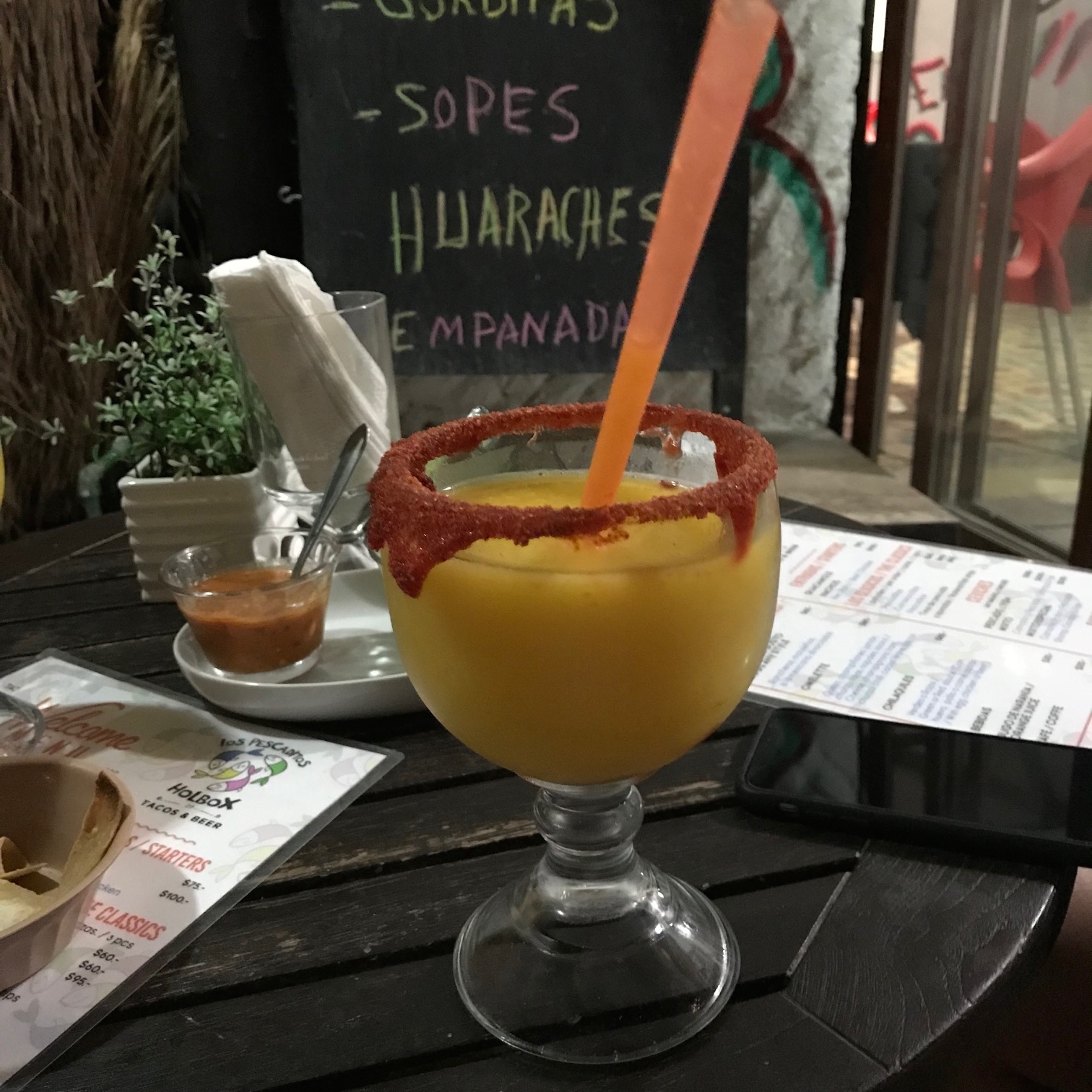 Everybody Loves Mango...